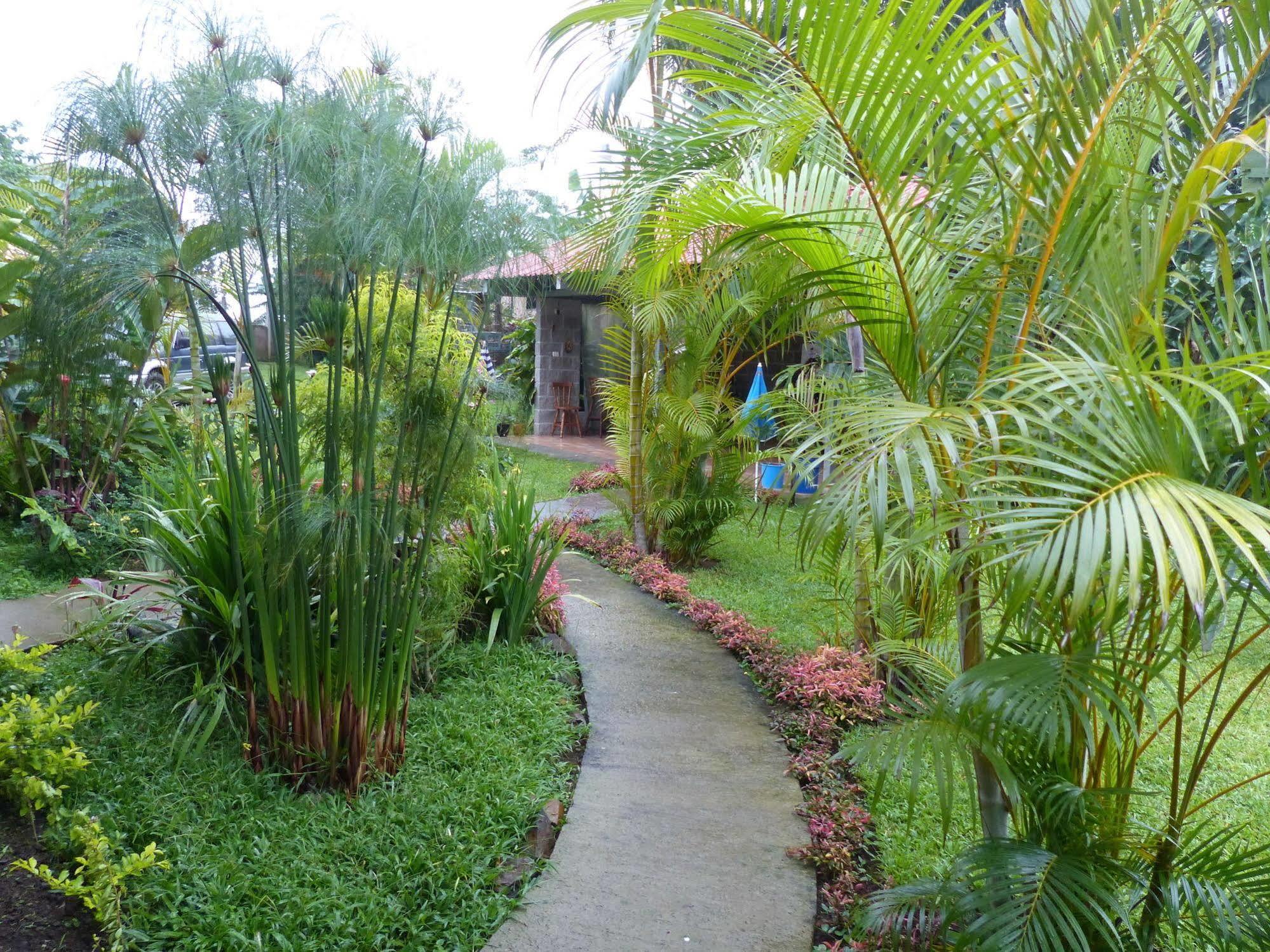 B&B Garden Grecia Exterior foto
